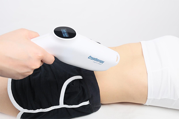 Come utilizzare il dispositivo per crioterapia LGT-2410S per modellare il corpo e rassodare la pelle